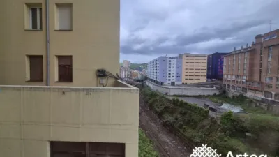 Piso en venta en Calle de Juan de Garay, Zabala (Distrito Ibaiondo. Bilbao) de 264.400 €