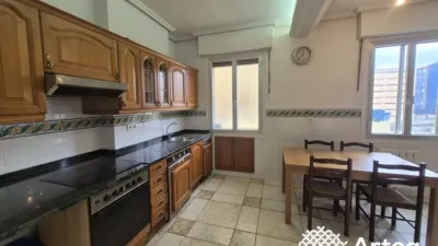 Piso en venta en Calle de Juan de Garay, Zabala (Distrito Ibaiondo. Bilbao) de 264.400 €