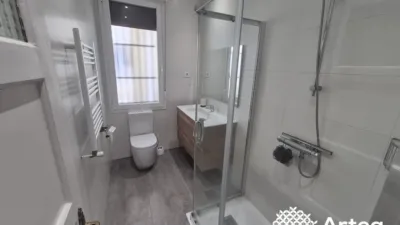 Piso en venta en Calle de Juan de Garay, Zabala (Distrito Ibaiondo. Bilbao) de 264.400 €