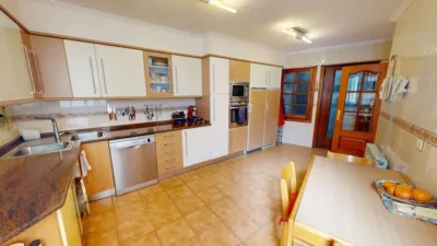 Apartment on Sancho El Sabio photo 13