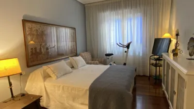 Dúplex en venta en Campo Volantín Ibiltokia, Castaños (Distrito Uribarri. Bilbao) de 539.000 €