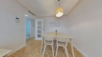 Piso en alquiler en Centro - Imagen 5