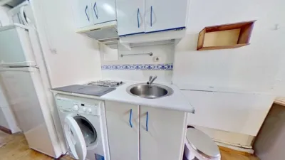 Piso en alquiler en Calle de Sánchez Barcáiztegui - Imagen 6