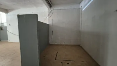 Local comercial en venta en Calle de Santiago, 84, Casco Histórico (Tudela) de 34.000 €