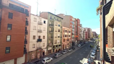 Piso en venta en Ayuntamiento, Universidad-Los Lirios (Logroño) de 170.000 €