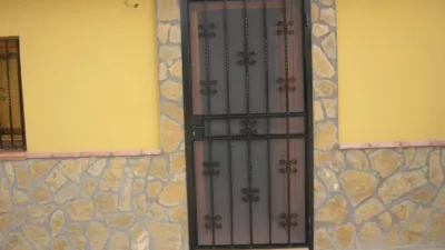 Finca rústica en venta en Calle Este, 50, La Puebla de Híjar de 99.900 €