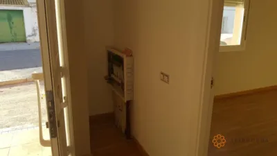 Casa adosada en venta en Avenida de Zaragoza, 111, cerca de Calle Estación, La Zaida de 95.000 €
