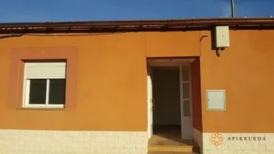 Casa adosada en venta en Avenida de Zaragoza, 111, cerca de Calle Estación, La Zaida de 95.000 €