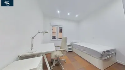 Habitación en alquiler en Avenida de la Reina Victoria, cerca de Calle de Juan Montalvo, Ciudad Universitaria (Distrito Moncloa-Aravaca. Madrid Capital) de 600 €<span>/mes</span>