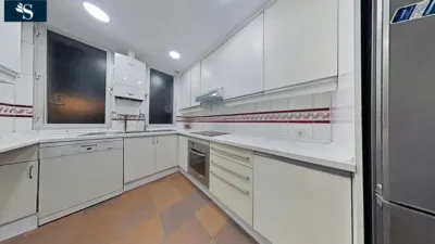 Habitación en alquiler en Avenida de la Reina Victoria, cerca de Calle de Juan Montalvo, Ciudad Universitaria (Distrito Moncloa-Aravaca. Madrid Capital) de 600 €<span>/mes</span>