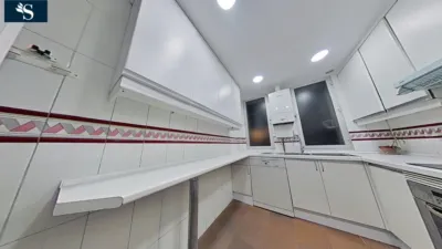 Habitación en alquiler en Avenida de la Reina Victoria, cerca de Calle de Juan Montalvo, Ciudad Universitaria (Distrito Moncloa-Aravaca. Madrid Capital) de 600 €<span>/mes</span>