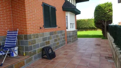 Chalet on Paco Labiano Street, 17 photo 13