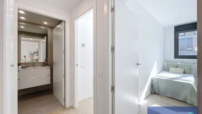 Flat on Carrer Joaquim Gonzàlez I Caturla, No. 13 photo 29