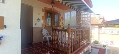 Chalet en venta en Pomar, Pomar (Medina de Pomar) de 250.000 €