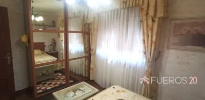 Chalet en venta en Pomar, Pomar (Medina de Pomar) de 250.000 €