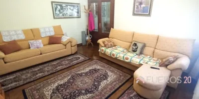 Chalet en venta en Pomar, Pomar (Medina de Pomar) de 250.000 €