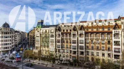 Piso en venta en Avenida de Ategorrieta, Gros (San Sebastián - Donostia) de 895.000 €