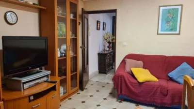 Casa en venta en Calle Calle Agustina Tella, Número 4, Velilla de Ebro de 58.000 €