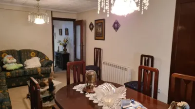 Casa en venta en Calle Calle Agustina Tella, Número 4, Velilla de Ebro de 58.000 €