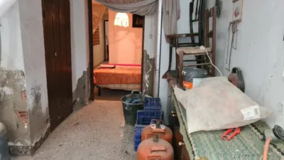 Casa en venta en Calle Calle Agustina Tella, Número 4, Velilla de Ebro de 58.000 €