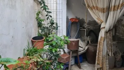 Casa en venta en Calle Calle Agustina Tella, Número 4, Velilla de Ebro de 58.000 €