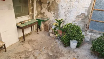 Casa en venta en Calle Constitución, 3, Velilla de Ebro de 35.000 €