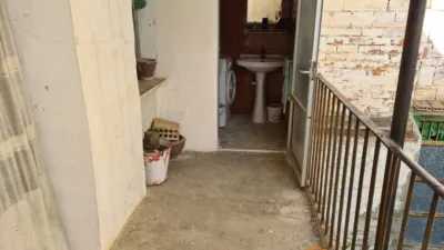 Casa en venta en Calle Constitución, 3, Velilla de Ebro de 35.000 €