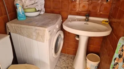 Casa en venta en Calle Constitución, 3, Velilla de Ebro de 35.000 €