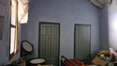 Casa en venta en Calle Constitución, 3, Velilla de Ebro de 35.000 €