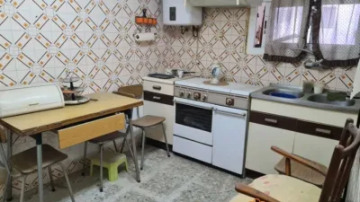 Casa en venta en Calle Constitución, 3, Velilla de Ebro de 35.000 €