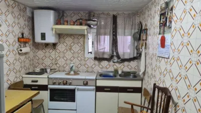 Casa en venta en Calle Constitución, 3, Velilla de Ebro de 35.000 €