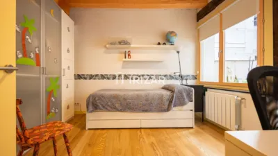 Apartment in Plaza Unamuno photo 25