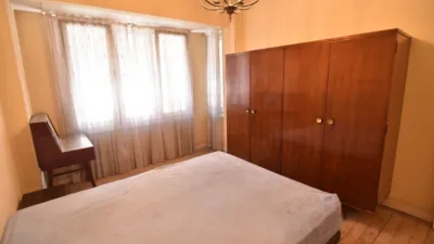 Apartment on Toribio Etxebarria Street photo 2