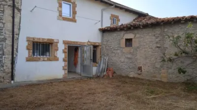 Casa en Casa en Bisjueces photo 5