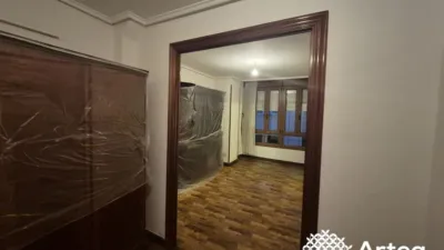 Apartment on Gregorio Uzquiano Street photo 21
