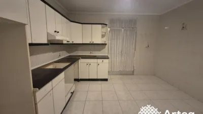 Apartment on Gregorio Uzquiano Street photo 4