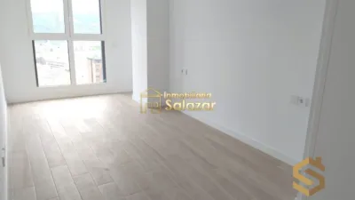 Apartment at Garellano Plaza, 17 photo 14