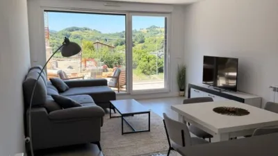 Penthouse at 21 Santio Zeharra Street photo 19