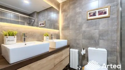Piso en venta en Alameda de Urquijo, cerca de Plaza Indautxu, Abando Hurtado de Amézaga (Distrito Abando. Bilbao) de 699.900 €