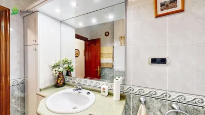 Piso en venta en Calle de San Vicente, Bagatza-San Vicente (Barakaldo) de 279.900 €