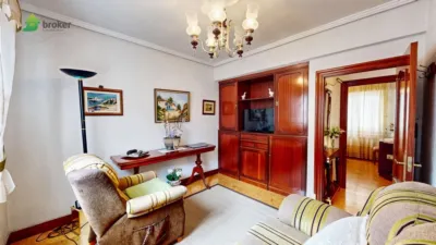 Piso en venta en Calle de San Vicente, Bagatza-San Vicente (Barakaldo) de 279.900 €
