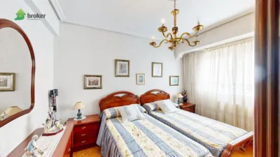 Piso en venta en Calle de San Vicente, Bagatza-San Vicente (Barakaldo) de 279.900 €