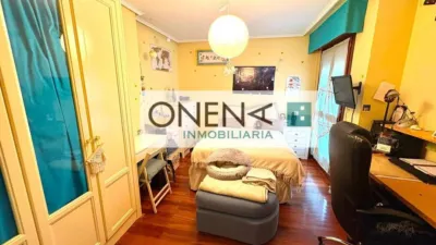Apartment in Centre photo 6