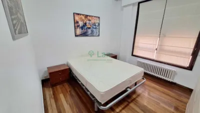 Flat on Pedro Martínez Artola Street photo 5