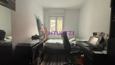 Apartment in Santurtzi's Parkea-Txitxarra photo 13