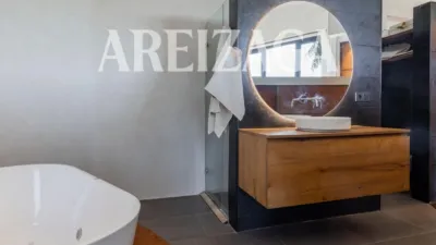 Casa en venta en Oriamendi Pasealekua, cerca de Juan Abelino Barriola Pasealekua, Aiete-Miramon (San Sebastián - Donostia) de 1.750.000 €