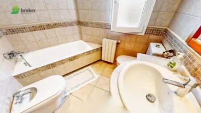 Piso en venta en Calle de Magallanes, Cruces (Barakaldo) de 310.000 €