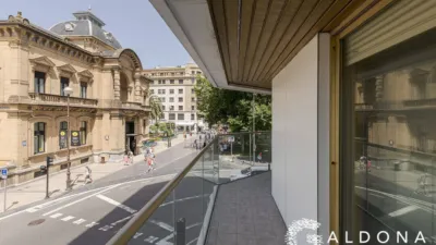 Flat on Calle de Hernani photo 32