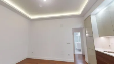 Apartment on Conde de Peñalver Street photo 17