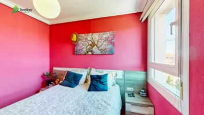 Piso en venta en San Bartolomer Etorbidea, Bagatza-San Vicente (Barakaldo) de 299.900 €